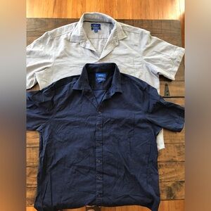 Apt.9 Untucked Fit Mens Button down lot of 2 shirts size XL Mint